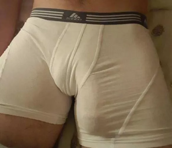 who likes cock outlines?