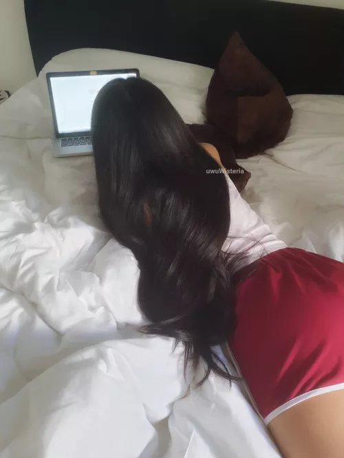 will you come lay down next to me? 🥺