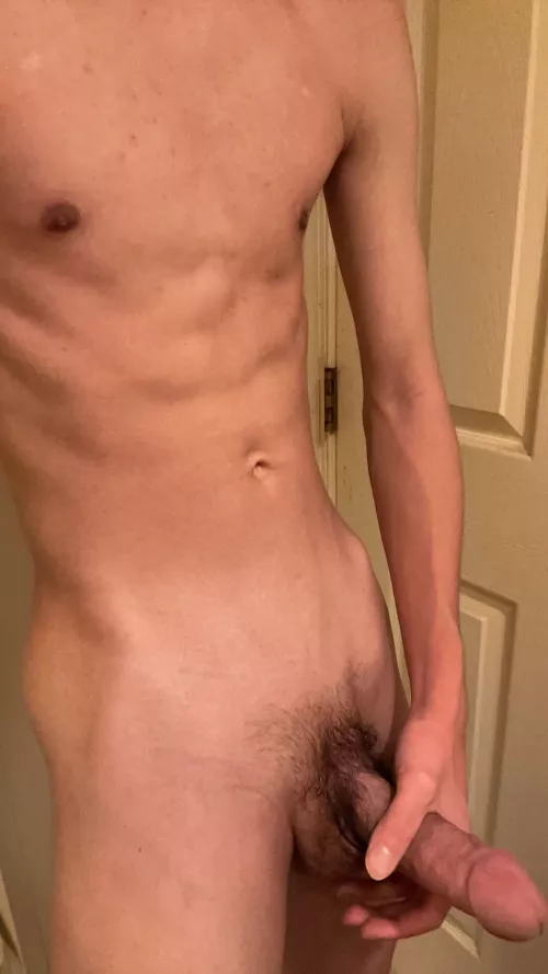 18 i’m in a playful mood rn hmu sc: spicedmangoesss