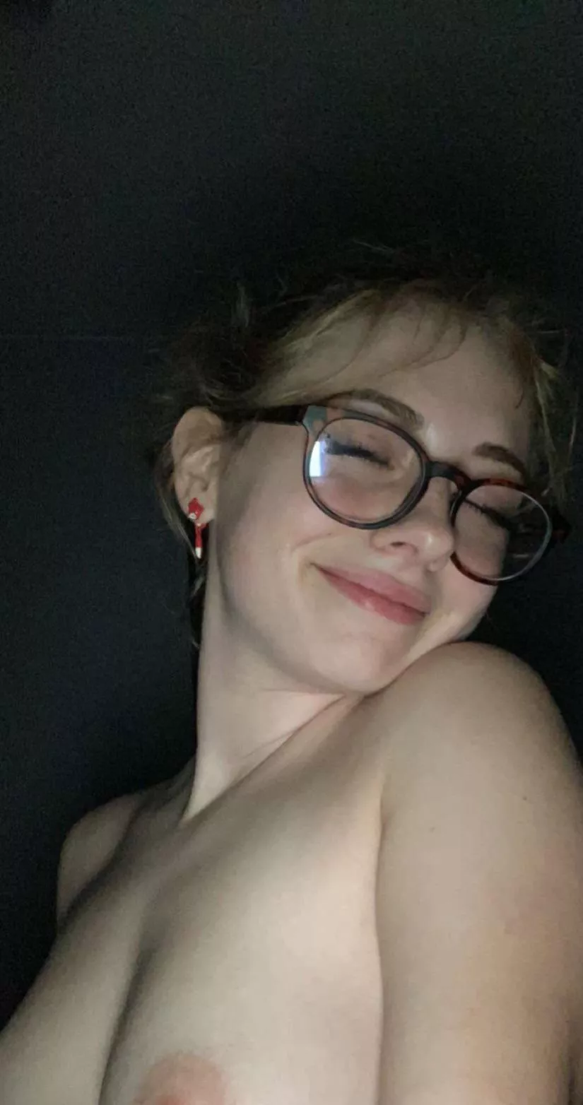 18F Let’s play a game 😘