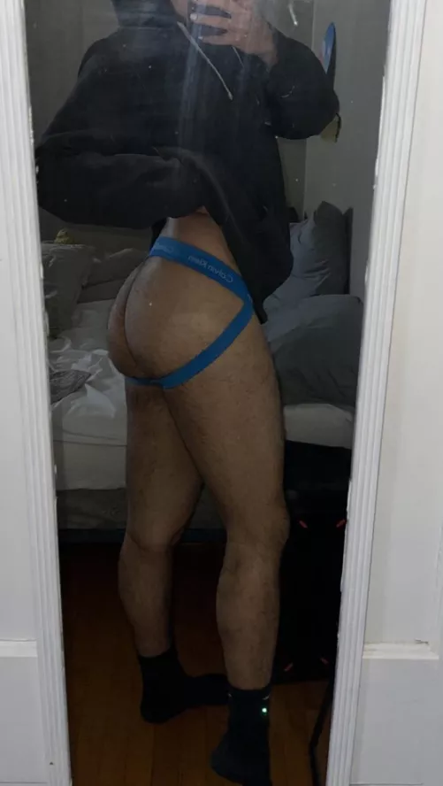22 bttm. Come worship my ass pbottom0
