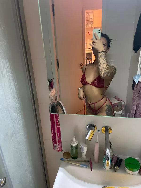 A good fuck helps me to concentrate