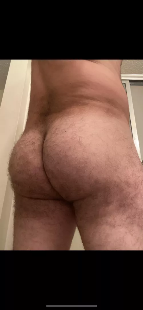 Am I hot? Want to chat?