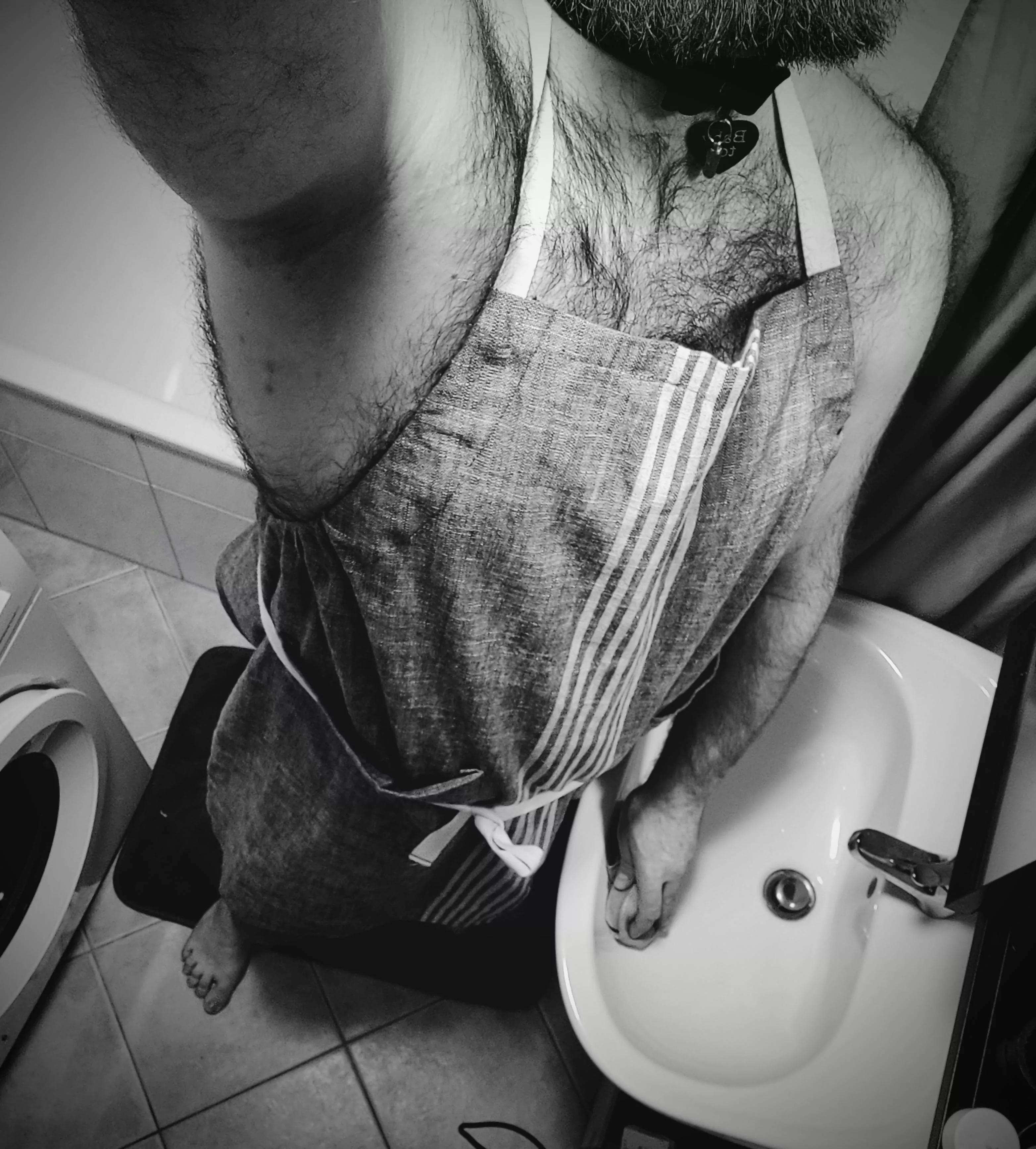 being a good cleaning maid for my Mistress