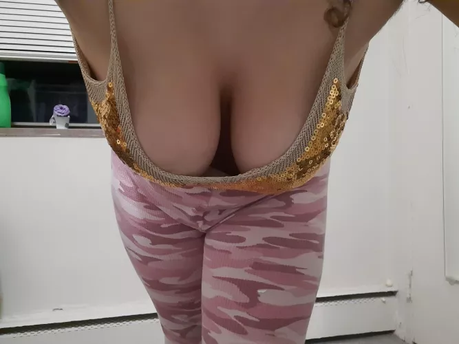 clashing outfit, but hopefully the view distracts you