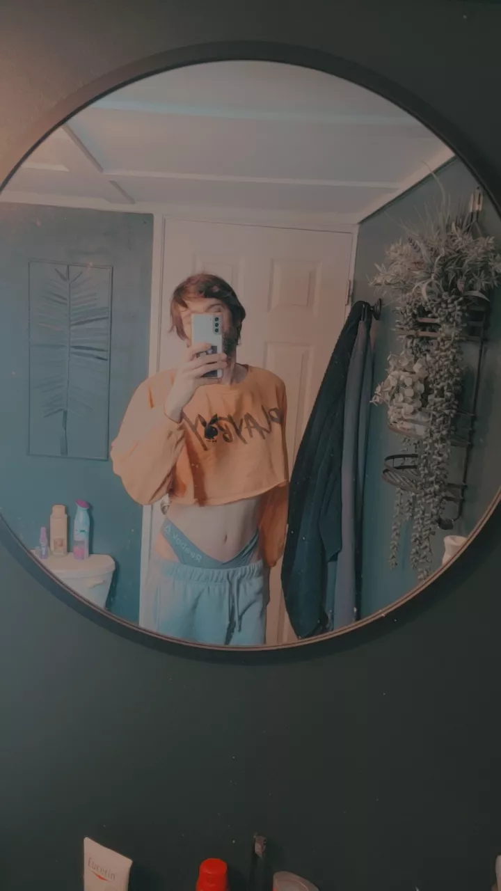 Comfy in sweats after work 😇