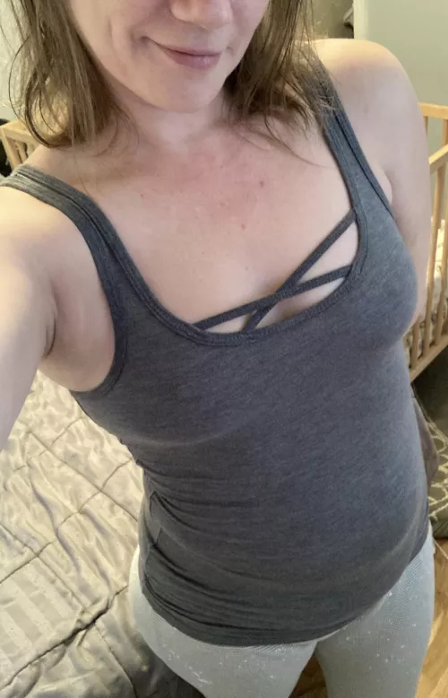 Crisscross tops 😁