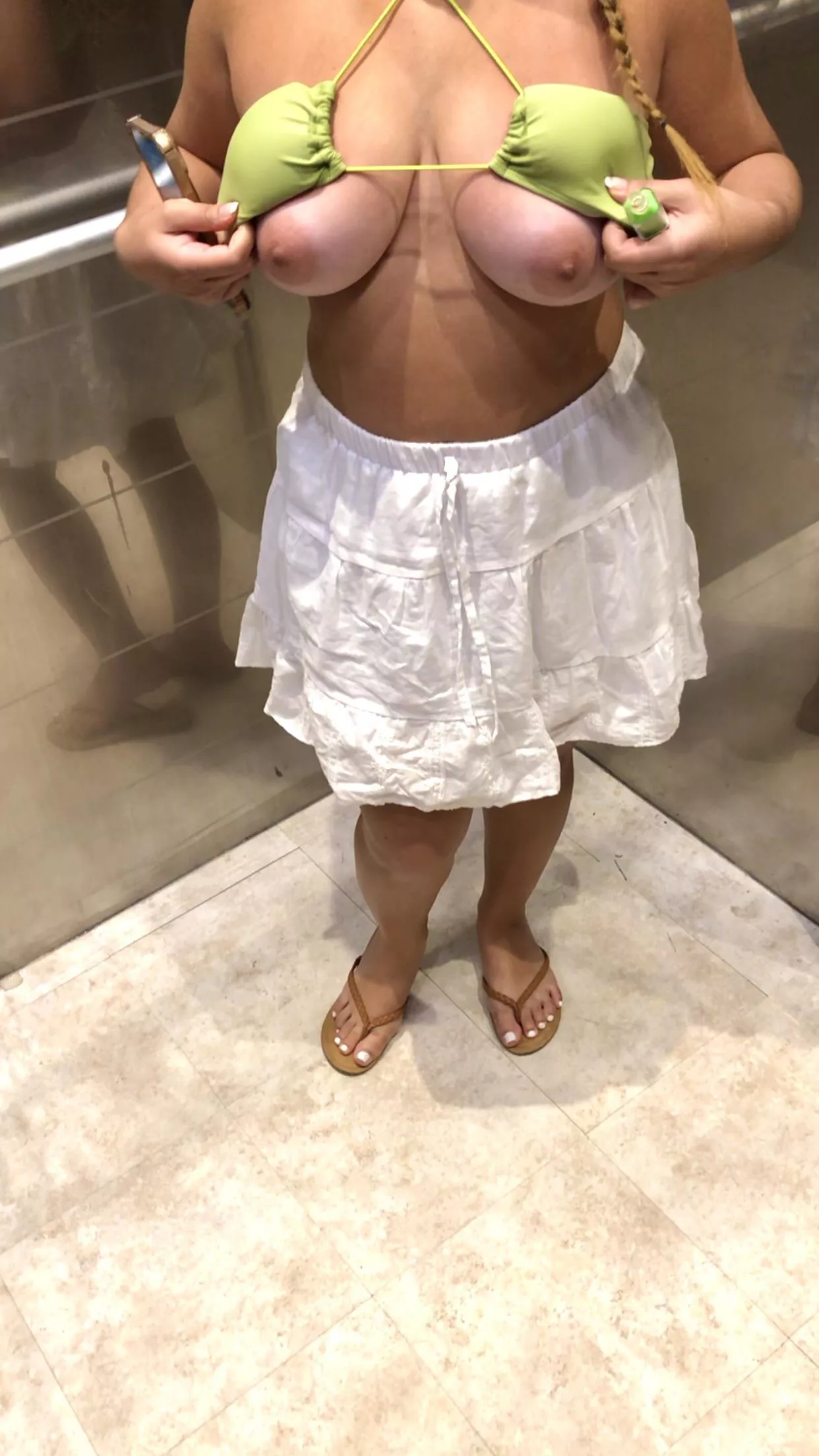 Flashing in the resort elevator