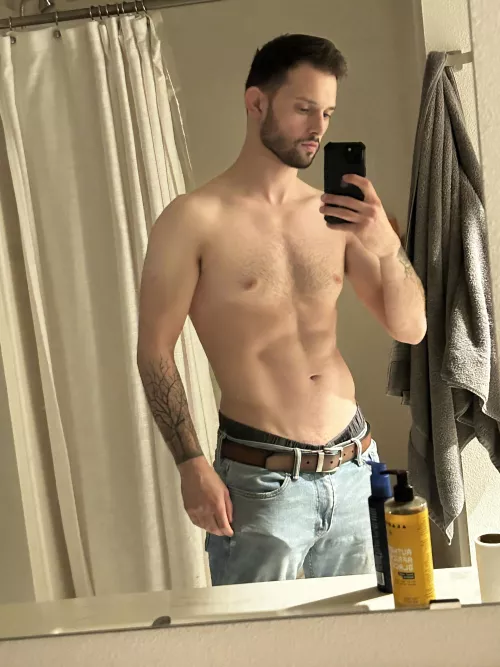 Happy Friday. I need some help with my belt. (M)(31)