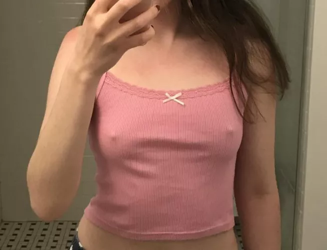 I used to wear tops like this all the time maybe I should start it up again.. but this was before I lost weight