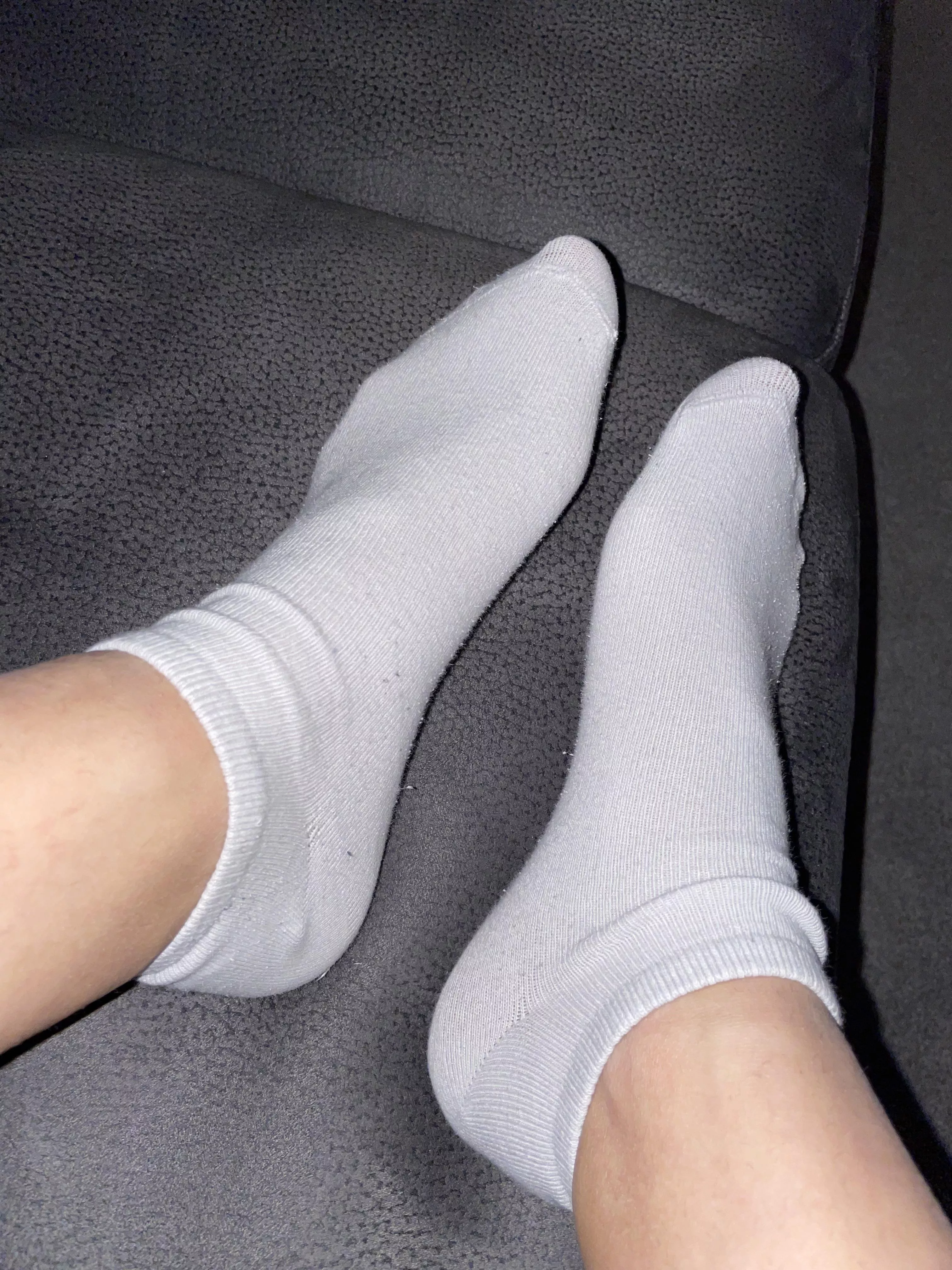 I would love to cover your face with my feet