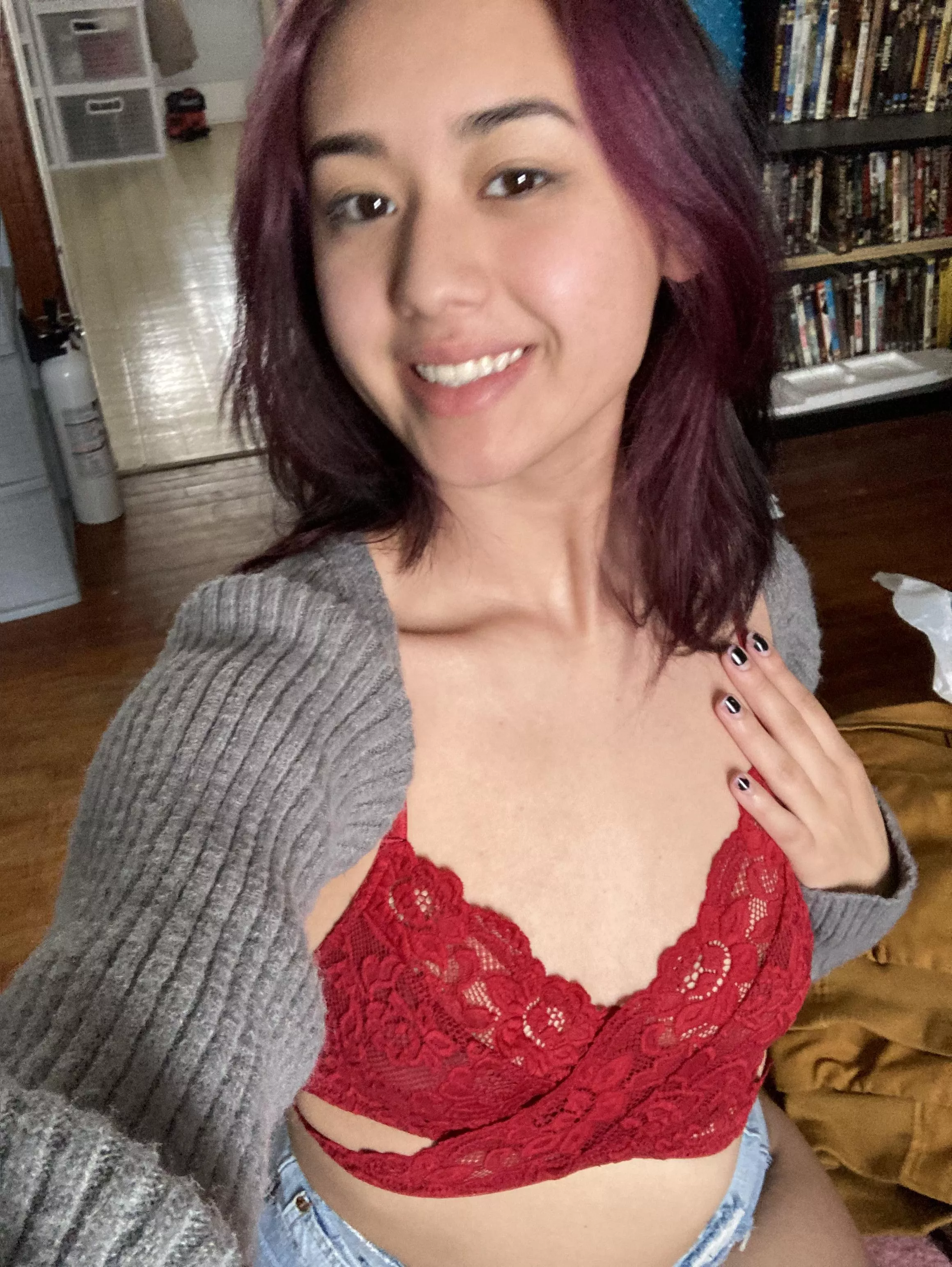 If you like my face, you'll love the rest of me 😘