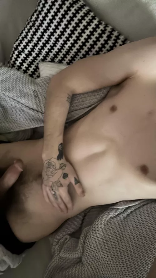 [M] let me know it’s not much I’m not that comfortable in my body