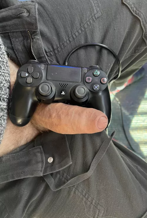 My softie next to the ps4 controller