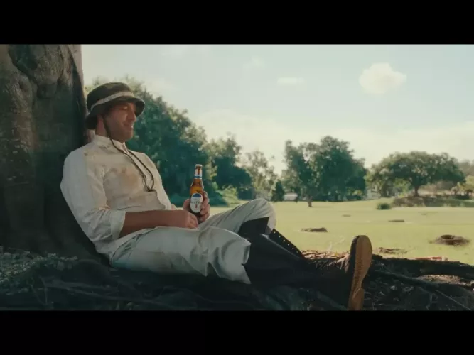 Please help with identifying what type / brand of boots these are.