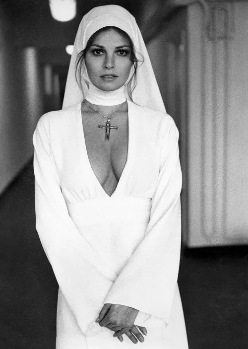 Raquel Welch (1972)