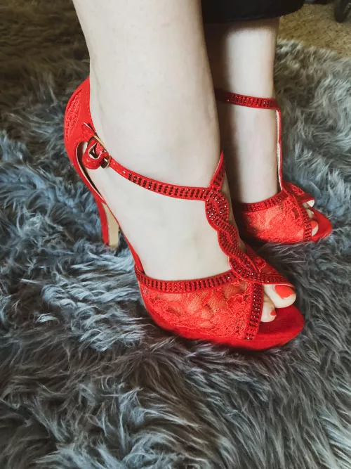 Ready for Saturday Night 👠