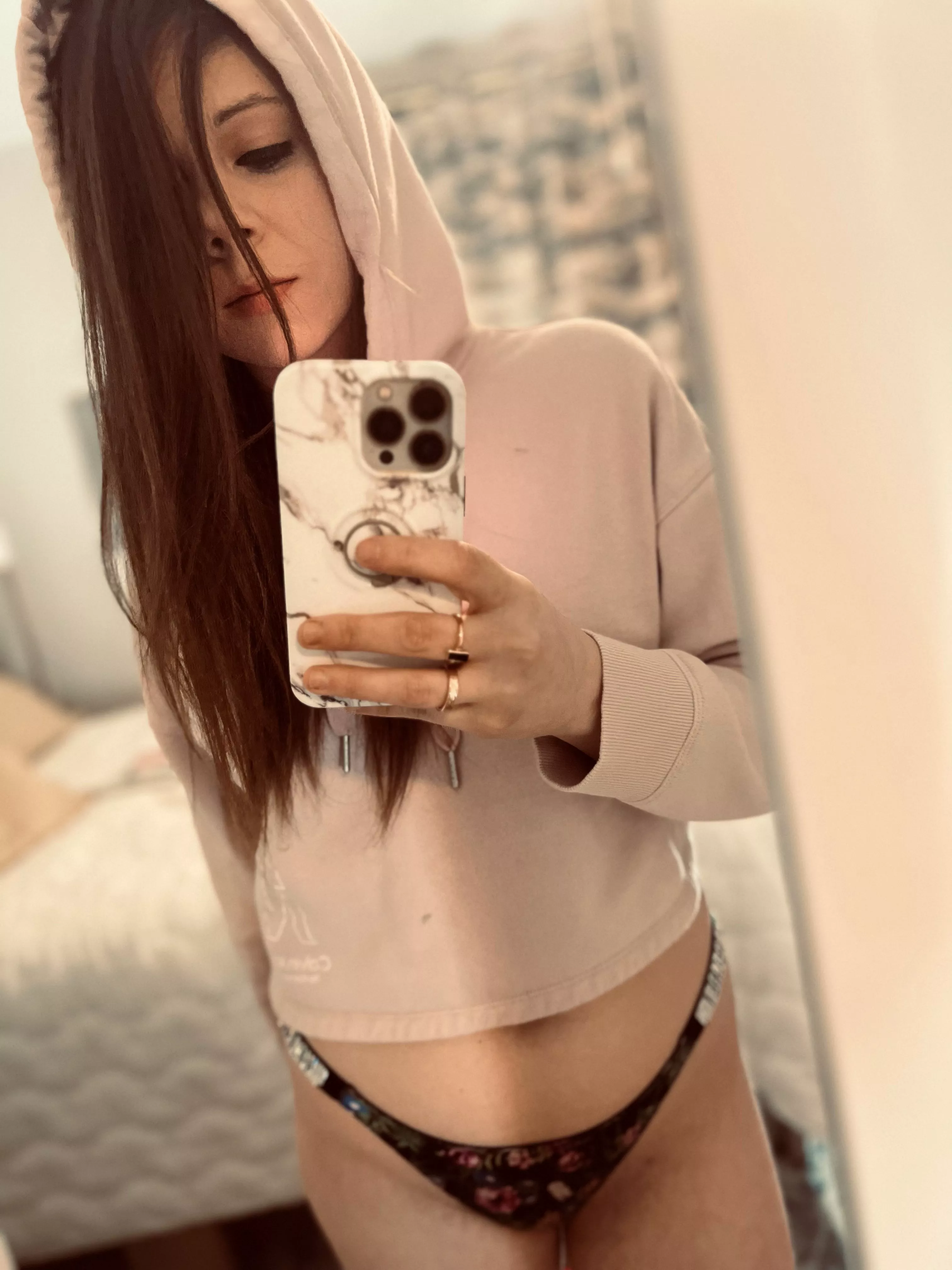 [Selling] let me take care of you...😏😉 I OFFER...CUSTOMS🖤LIVE SEXTING🖤PREMADES🖤GIRLFRIEND EXERIENCE🖤PANTIES& MORE! K!K: NovahKnight SNAPCHAT: novvahknight TEL: novahknight1005 🖤😏