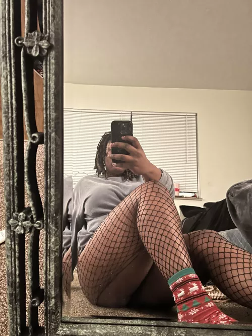 Shhh no panties allowed 🤪