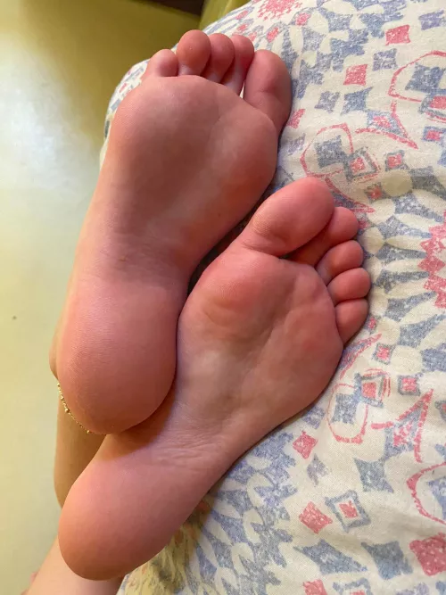 Simple question: what would you do if you had the softest, pinkest soles at your disposal?
