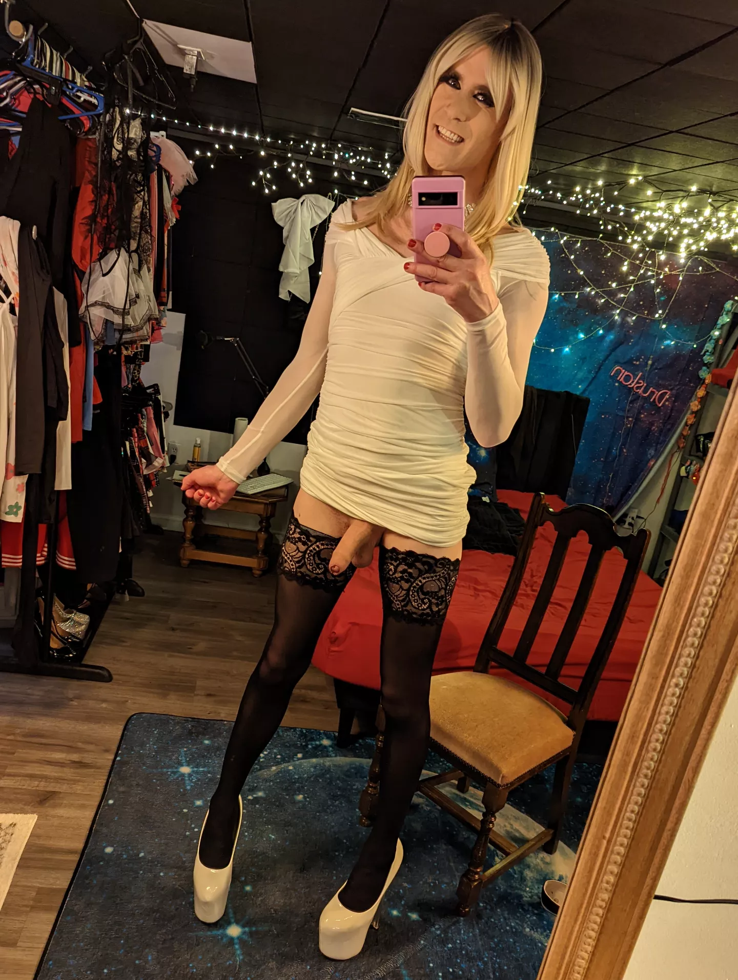 Slipping into this little white dress feels so good!