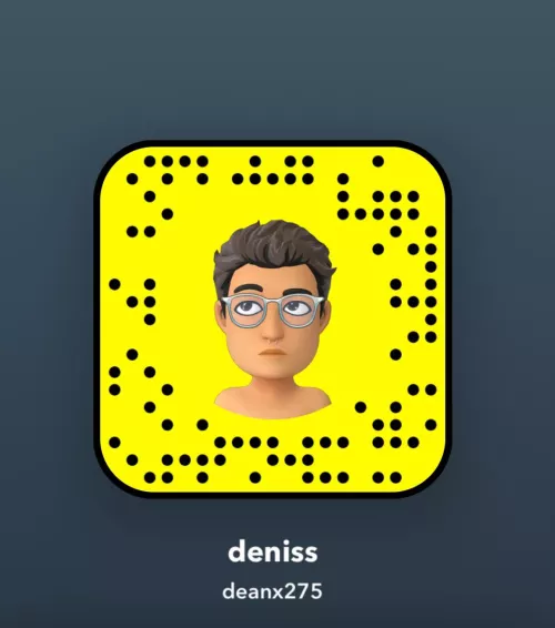 starting a group chat for chubby guys 💕 add me deanx275 and send body pic first + age