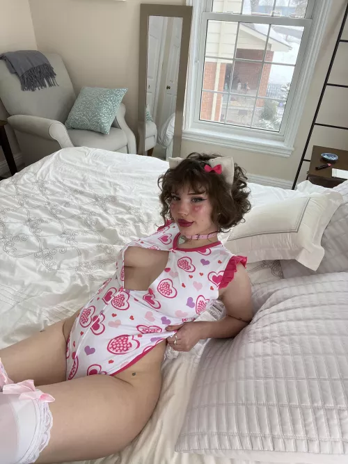 valentines day onesie <3