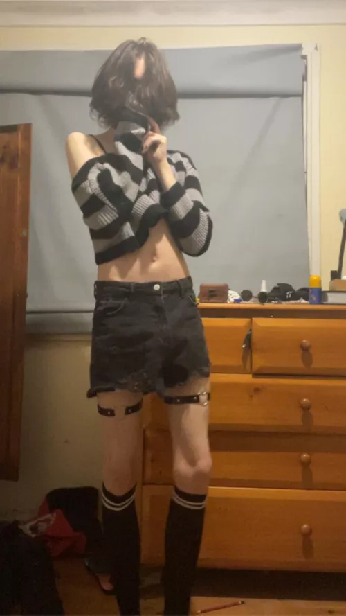 wanna cuddle with a boy? <3