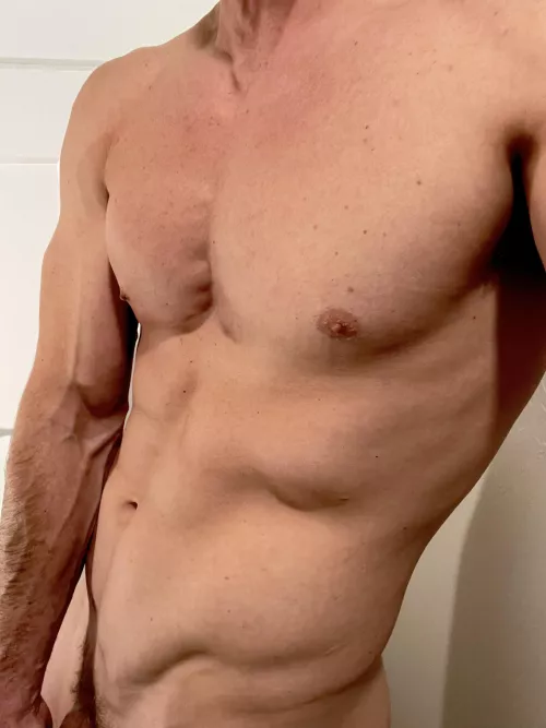 Who wants to play? [m]