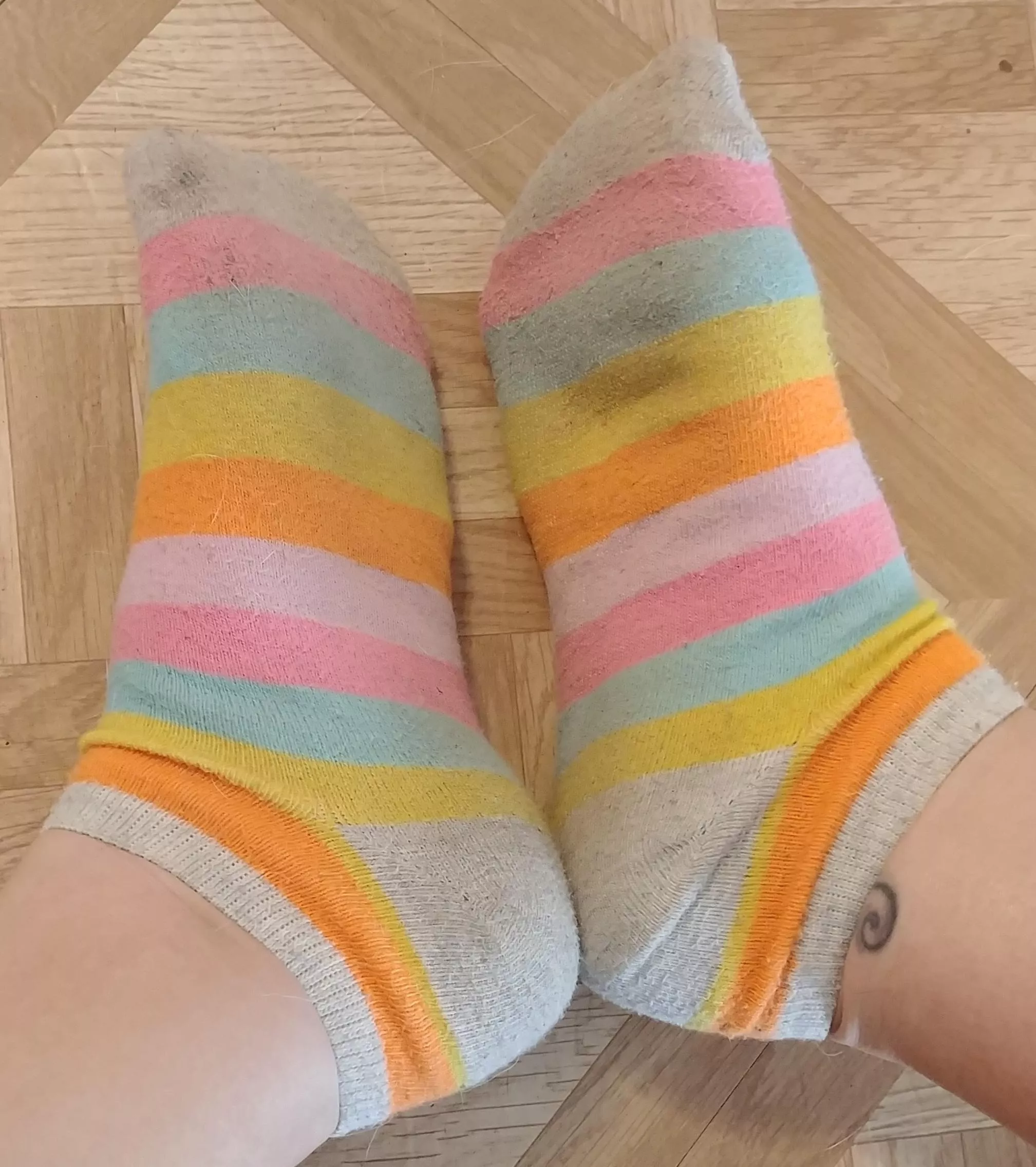 10 day server/gym socks available for purchase! Message me to make them yours :)