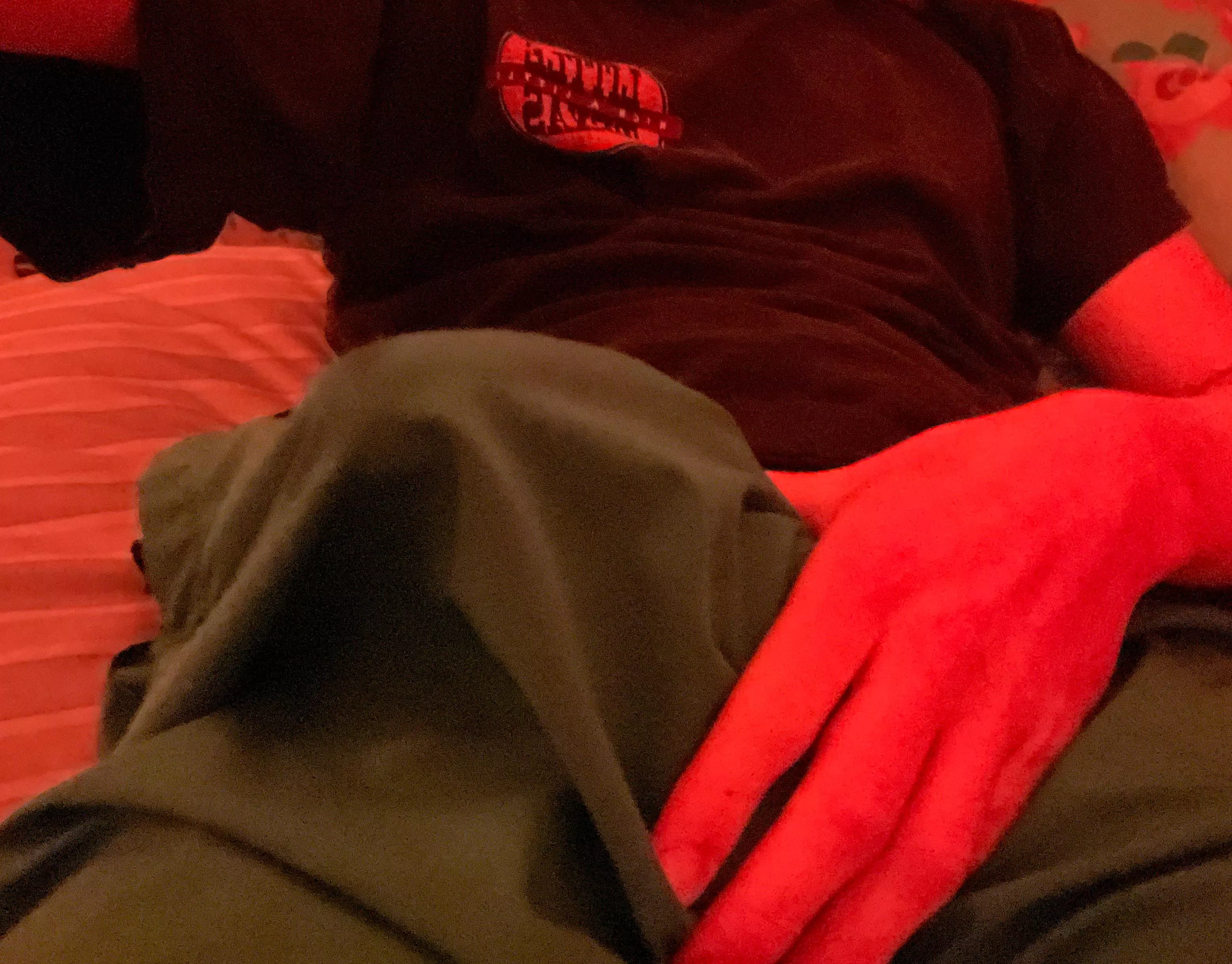 18 m horny and very hard 18+ for sc jace_smith18