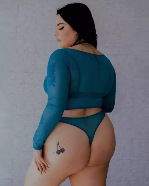 Do I like my new tattoo on the juicy spot?