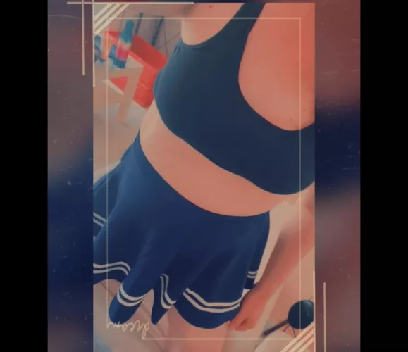 Doing little dances ☺️💕🌟🍭 Fem living in Limburg (NL)