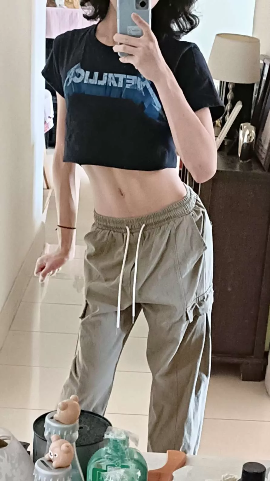 feeling really lonely today but hopefully I can make someone's day just a little better (this is for my 4 followers haha <33)