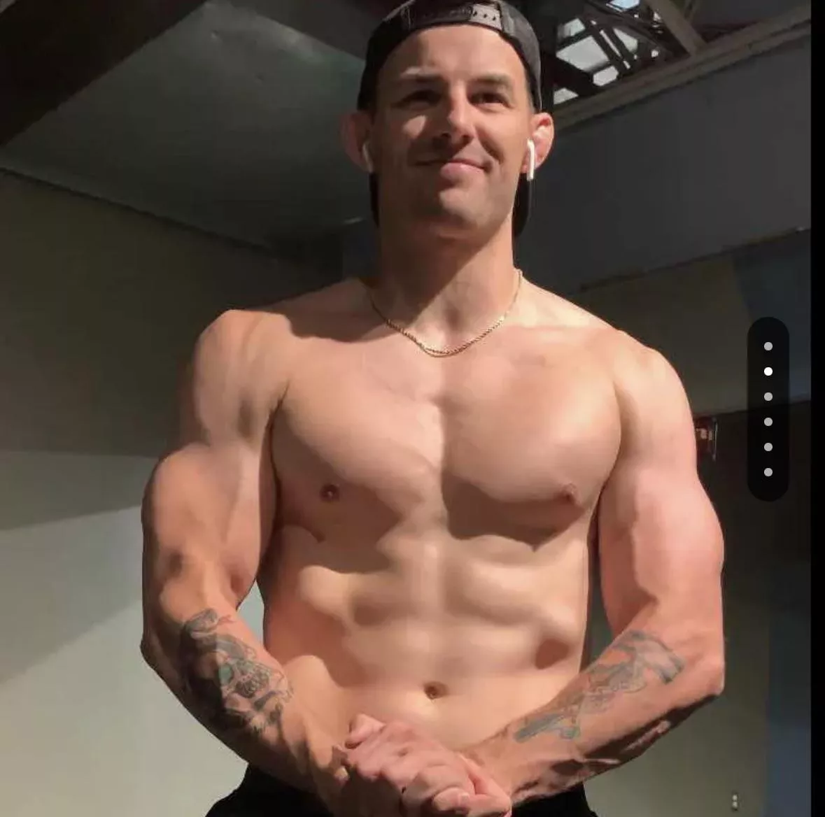 First Reddit post ever [m] 38