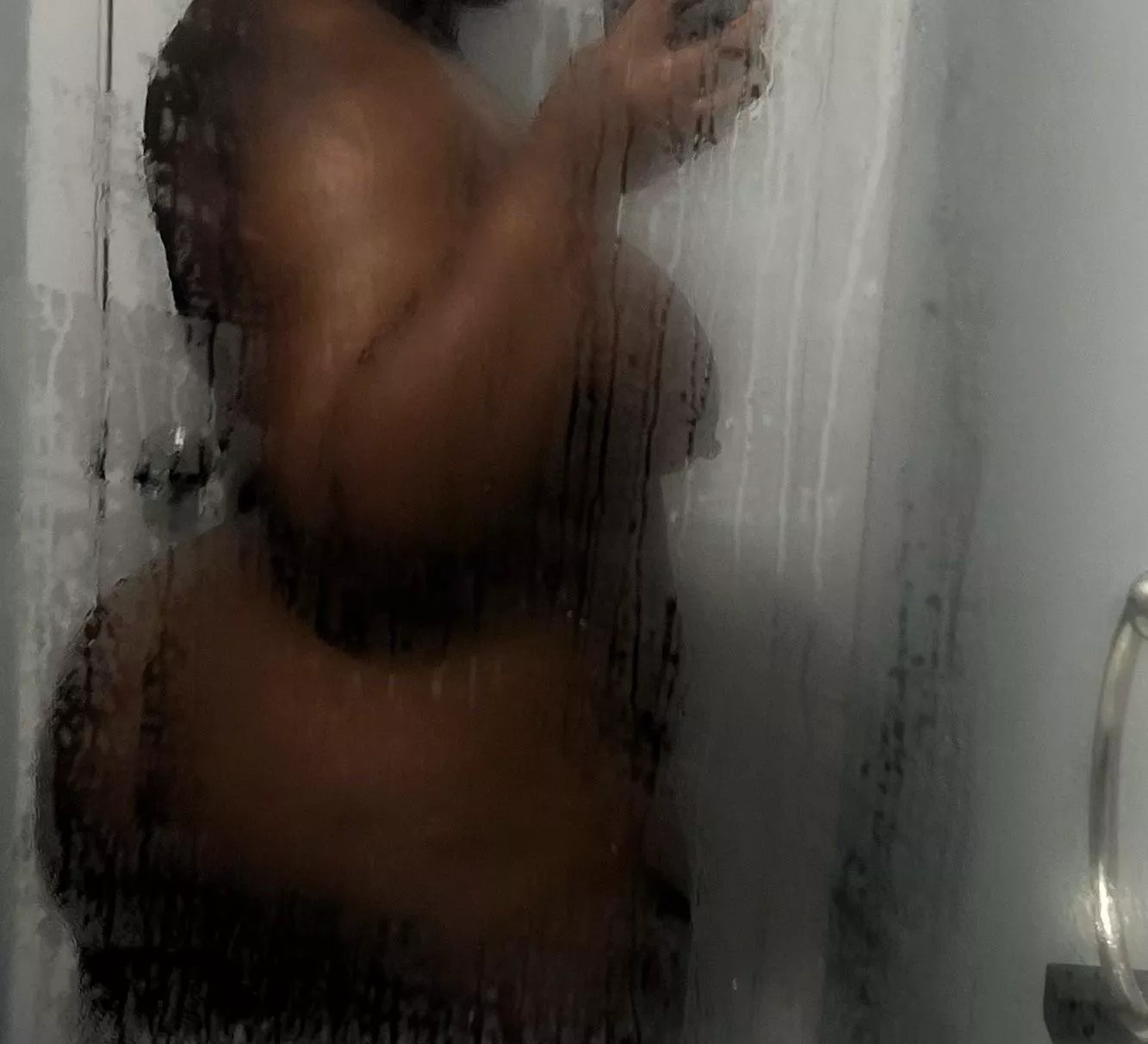 Fresh out the shower, hot & ready for you to slide in