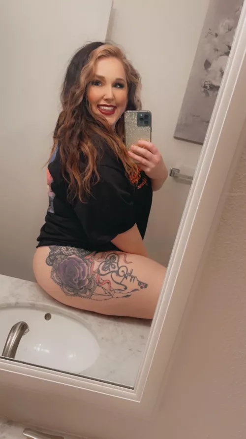 Fuck me on the counter please?❤️‍🔥