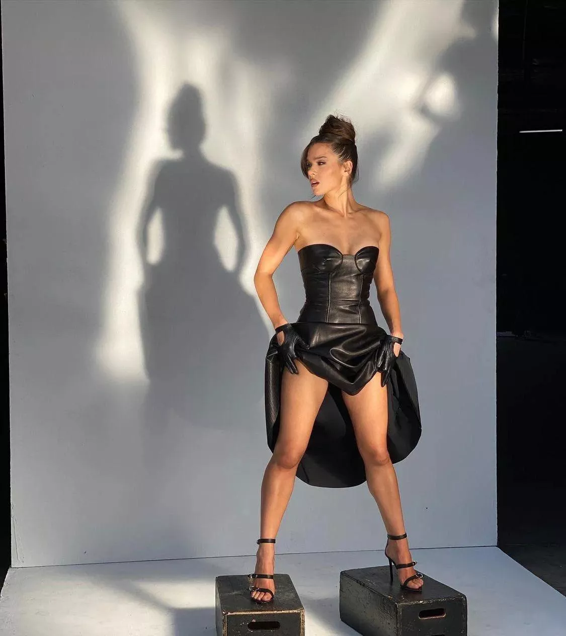 hailee steinfeld owns me right now