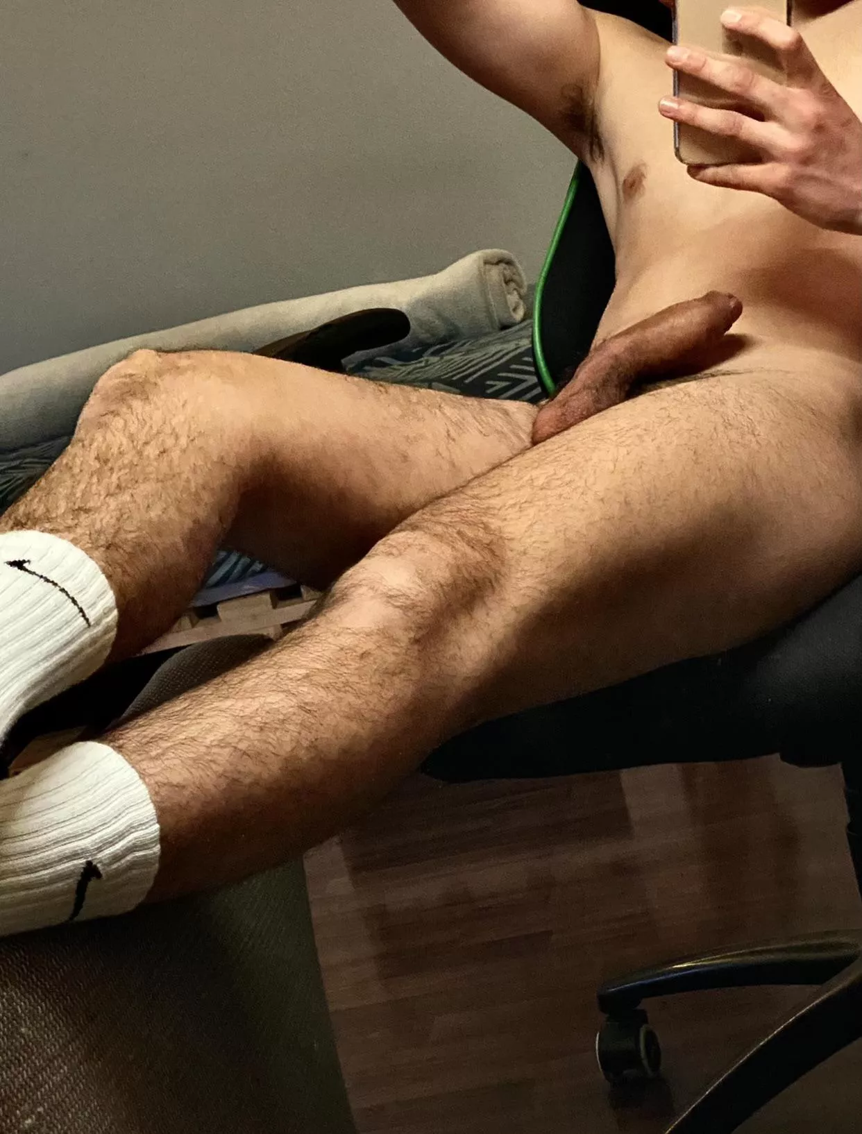 He is waiting for soft lips 👄😋