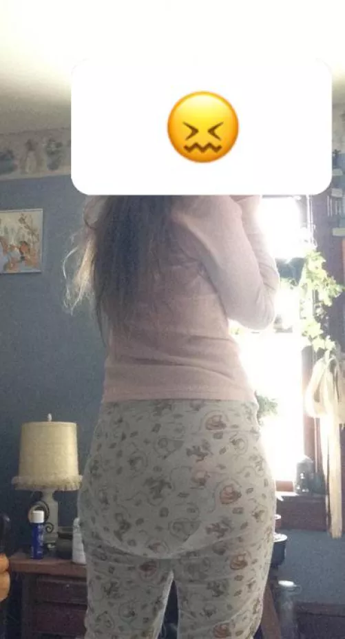 Hiding my face for personal reasons. Is it obvious I’ve made poopies