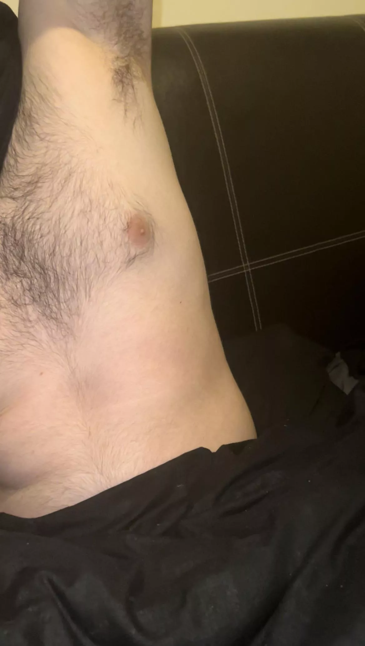 How do I look in this one? 💪🏼💦 Dms open😈