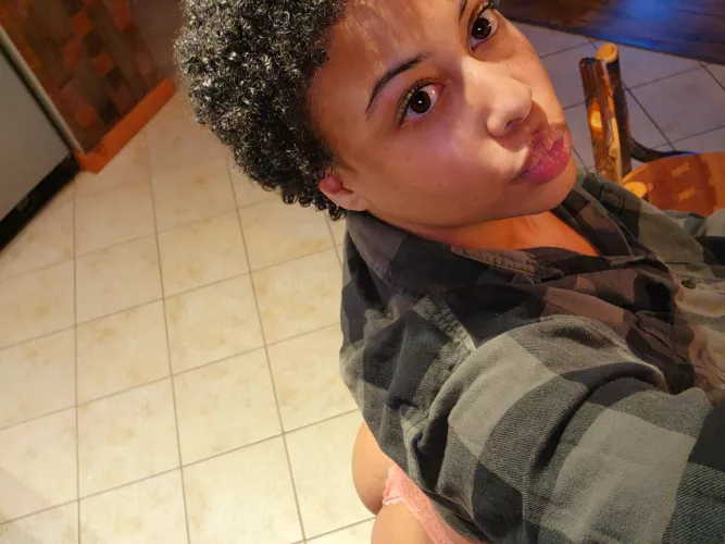 how juicy do you think my ass taste ?