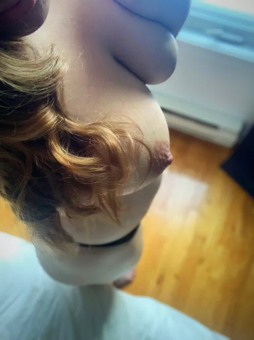 I love to show my milf body