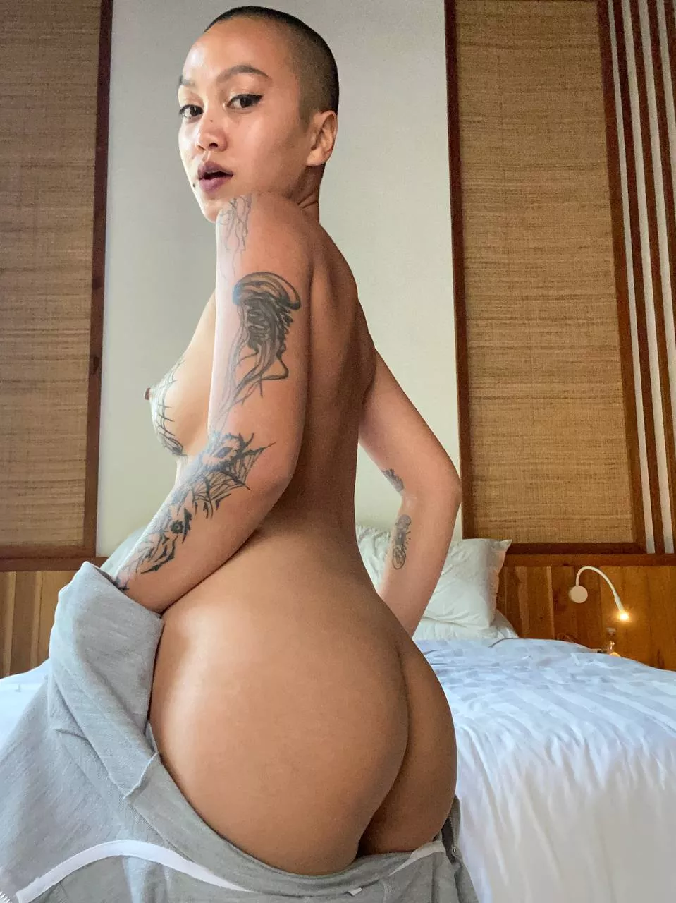 If you like my petite ass I’d let you fuck it