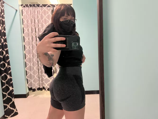 i’ve been growing my lil booty 🥲 i’m proud