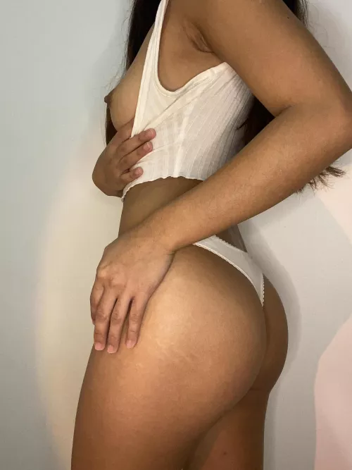 My cute little butt is delicate but needs some touch 🙈