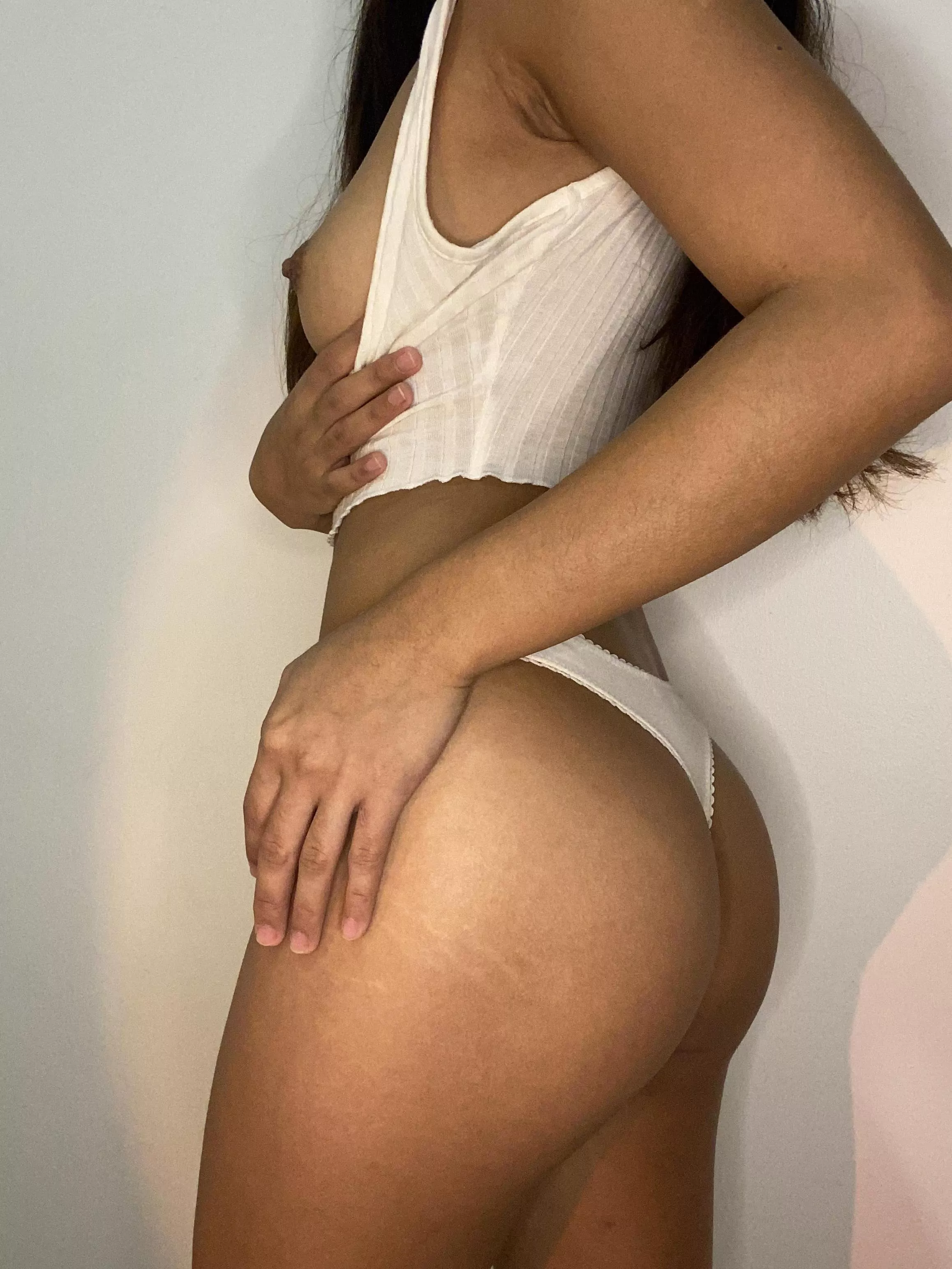 My cute little butt is delicate but needs some touch 🙈