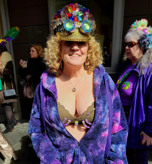 Royal St for the Busom Budies parade.