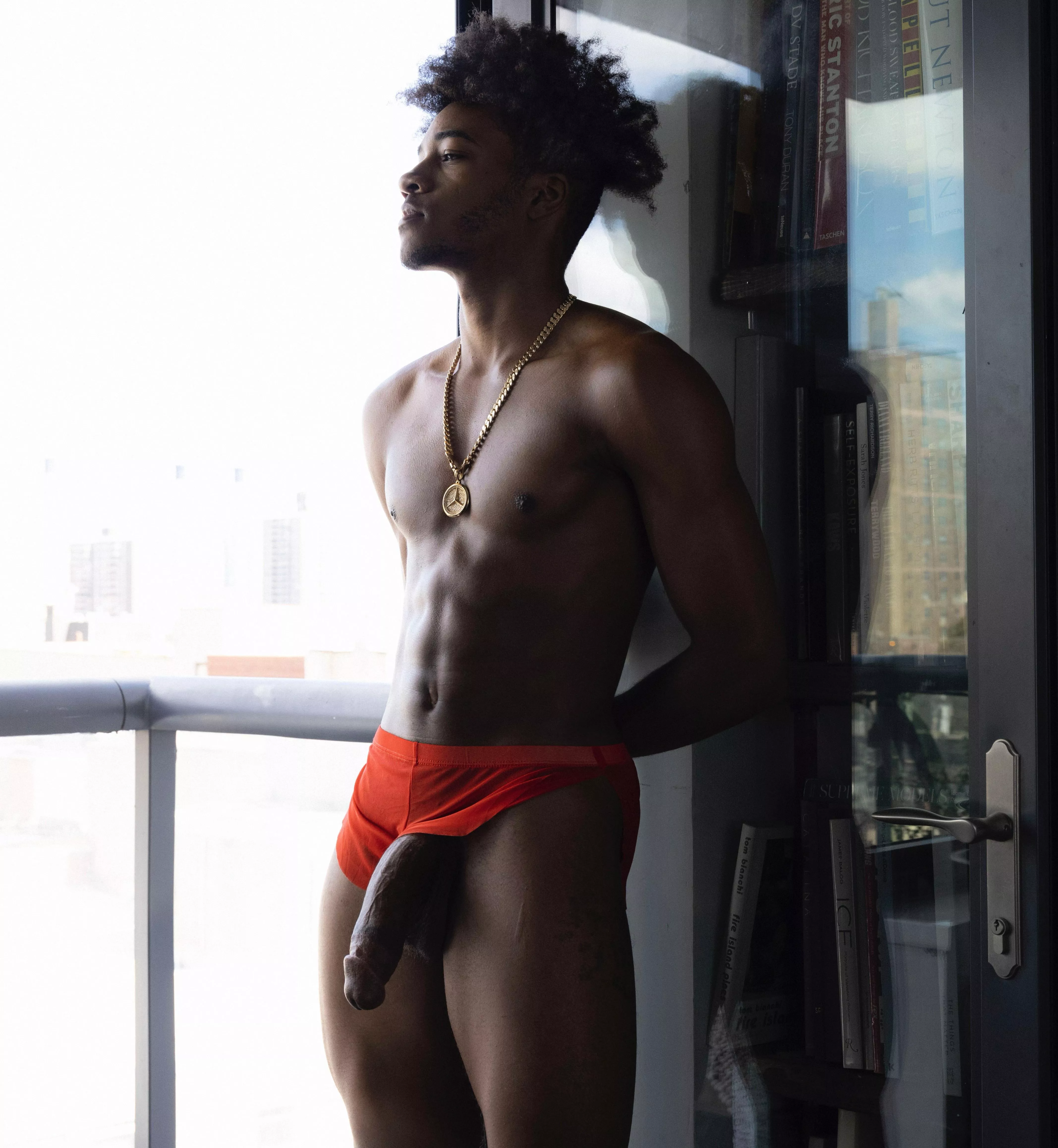 Saying Hi to my neighbors😁