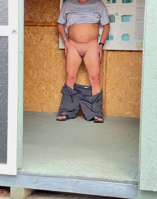 Shed shopping at Home Depot